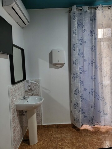 엠-에이 카트라초스 룸스