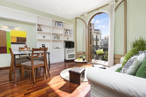 스테이 유니크 아파트먼트 프로벤사 II