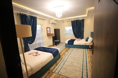 해피 데이 피라미드 뷰 호텔