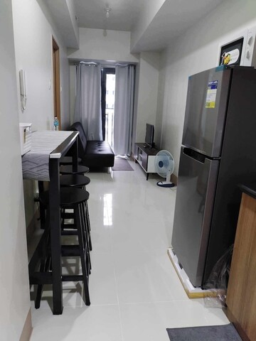 코지 642 1 베드룸 쇼어3 레지던스, 편의시설 수영장 뷰, 공항 근처, 이케아, MOA, SMX, 파사이 시티, 마닐라