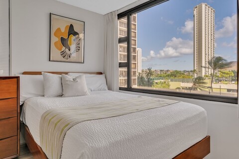 디럭스 와이키키 콘도, 수영장 뷰, 무료 주차 & 와이파이