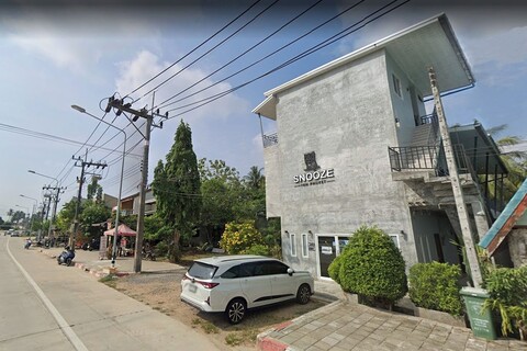 스누즈 인 푸켓