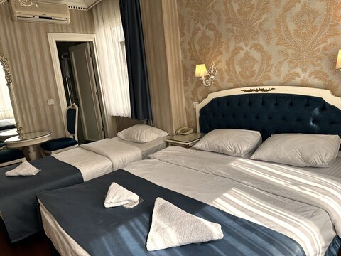 알욘 호텔 탁심