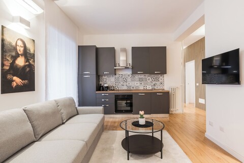 더 피프스 프로퍼티스