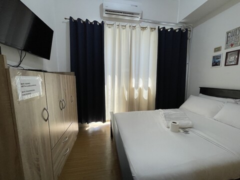 HEL CONDOTEL at SMDC GRACE RESIDENCES (헬 콘도텔 에서 SMDC 그레이스 레지던스)