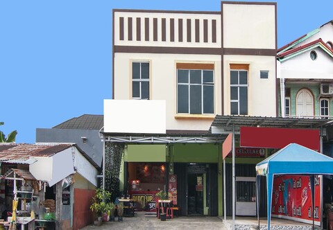 호텔 O SG 99 홈스테이 샤리아, SMP N 34 페칸바루 근처