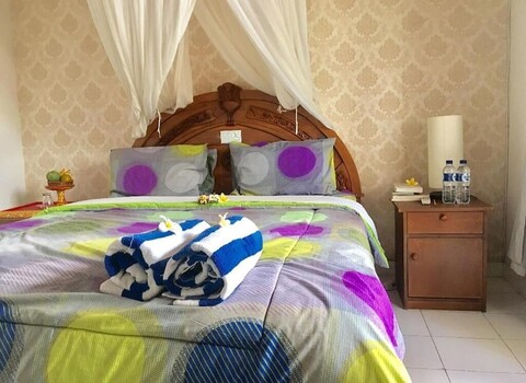 쿠부 베라 세미냑