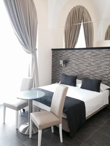 Boutique Hotel Piazza Carità