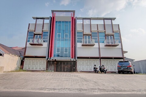 호텔 O 아스리 홈스테이 샤리아