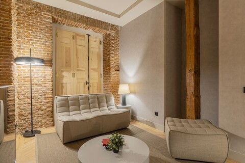 리오 바이 윈우드 하우스