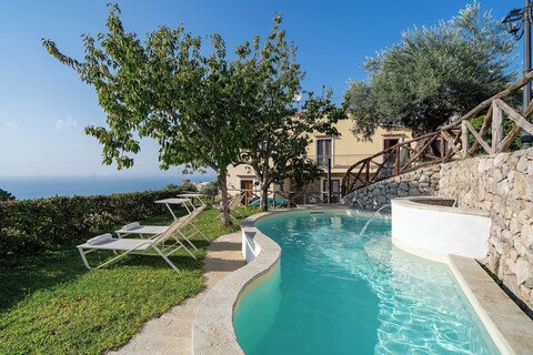 빌라 프로타 리조트