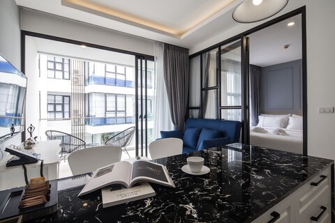 팔미라 수린 비치 레지던스