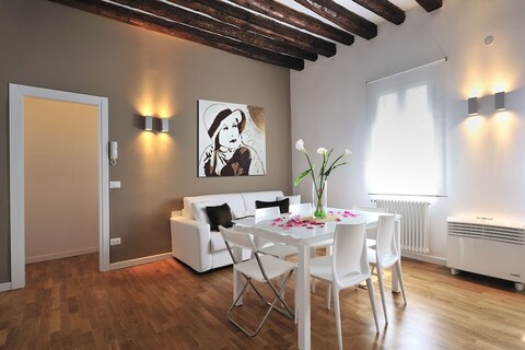 콜레오니 홀리데이 2, 원더풀 이탈리아 제공