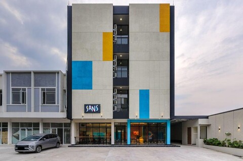 맥스리빙 호텔 탕게랑