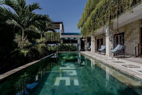 찬구 하이프 스위트