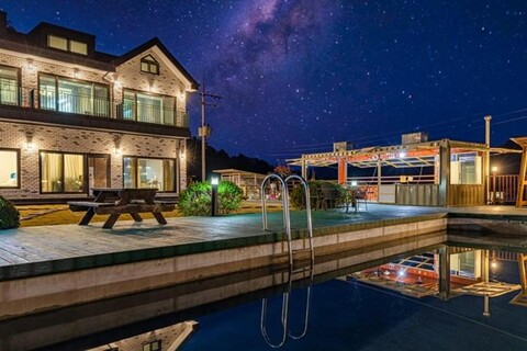 Seravi Pool Villa Spa Pension