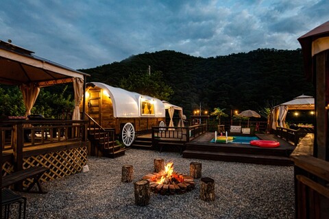 홍천 리버카라반글램핑펜션 (비발디파크 인근)