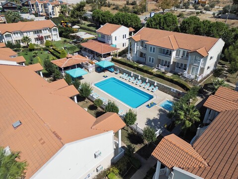 라리마르 스위트 호텔