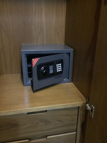 더 화이트하우스 콘도텔