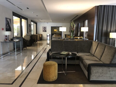 호텔 랄라 두자