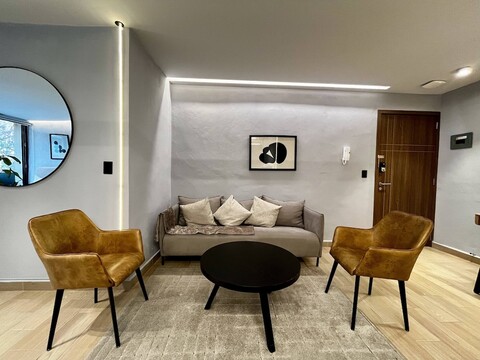 와인우드 하우스의 라마르틴