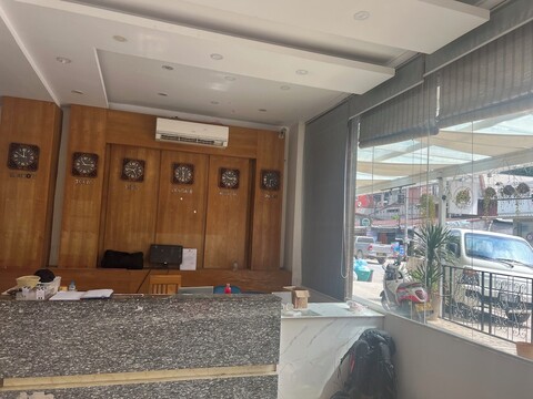 방비엥 선라이즈 이스트 호텔