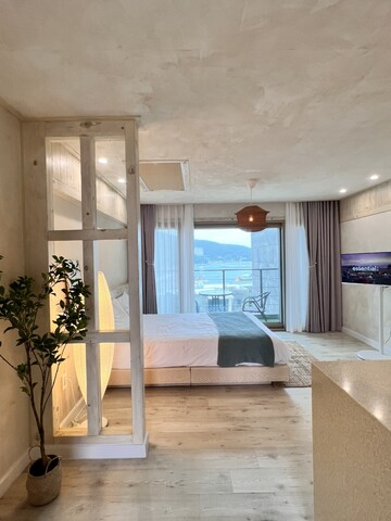 거제도 와현 씨앤스카이호텔