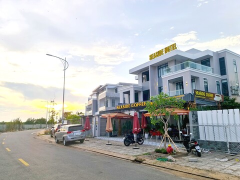 Seaside Hotel