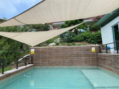 Natural Cheongnam Pension