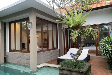 프레마 우자 빌라