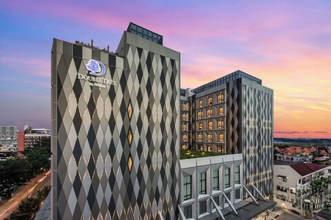 더블트리 바이 힐튼 비엔티안