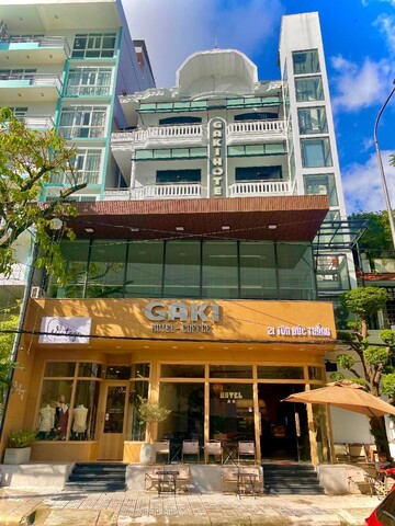 Gaki Hotel