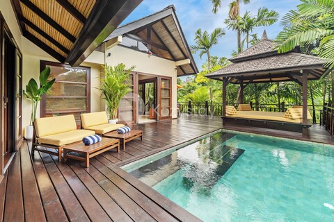 코지스테이 바이 애비벨라 빌라, 프라이빗 카르마 비치