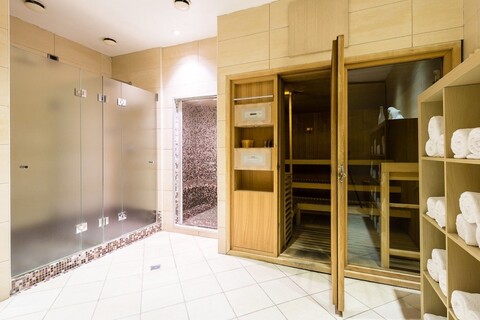 크라운 플라자 밀라노 - 말펜사 공항 바이 IHG