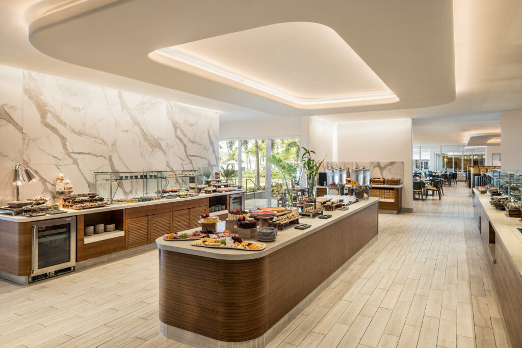 Crowne Plaza Guam Breakfast · Restaurant