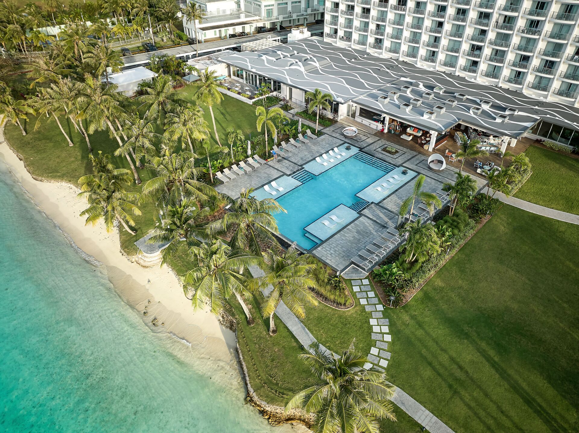 Crowne Plaza Guam Pool
