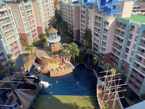 Grande Carribean Condo By Thita = 그란데 캐리비안 콘도 바이 티타