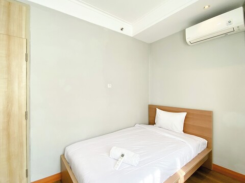 컴포트 2BR 앳 크라운 코트 이그제큐티브 콘도미니엄  아파트먼트