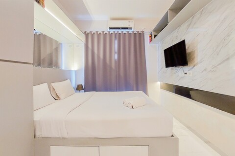 스튜디오 풀 퍼니시드 위스 컴포트 디자인 앳 스카이 하우스 BSD  아파트먼트