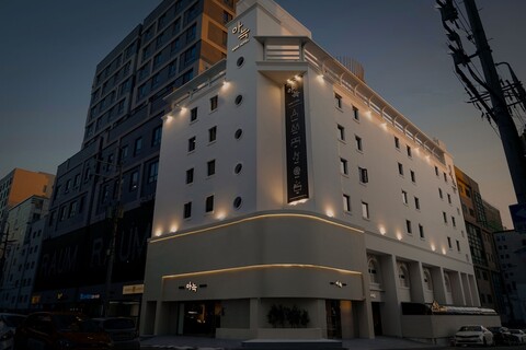 아늑 호텔 수원 인계점