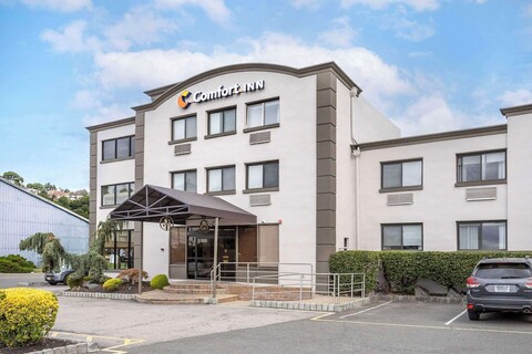 컴포트 인 에지워터 - 허드슨강 인근