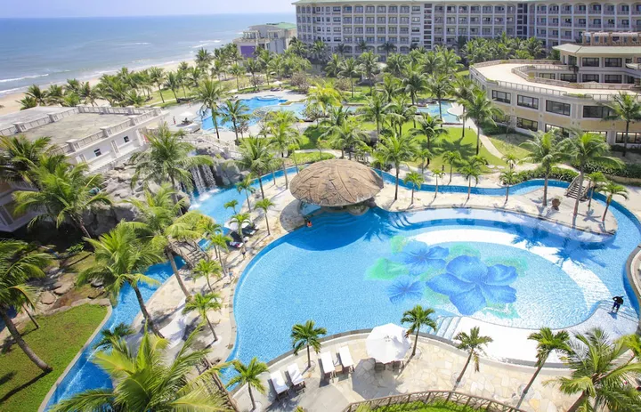 Olalani Resort & Condotel