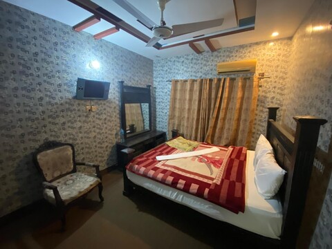 뉴 화이트 로즈 게스트 하우스