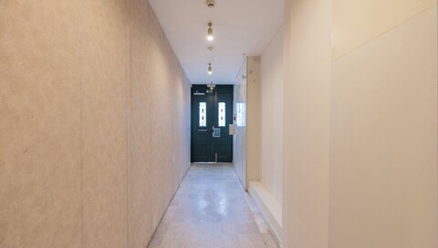 카르모 43 바이 러블리스테이