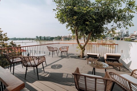 휴 리버사이드 빌라