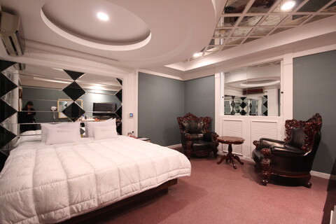 울산 중구 제우스