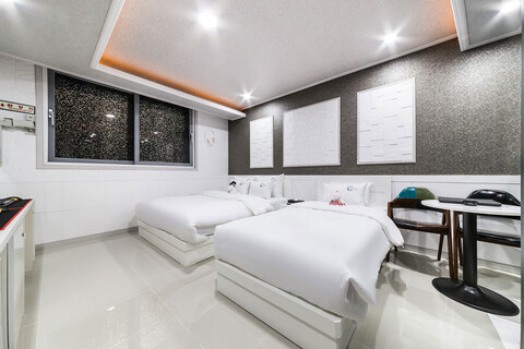 인천(검단) 크리스탈 호텔