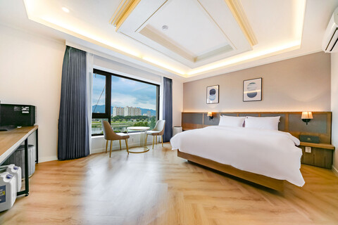 대구 동촌유원지 갤러리호텔