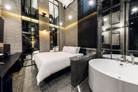 역삼 호텔 더 뮤즈