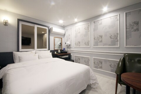 부산 범일동 호텔 루이스